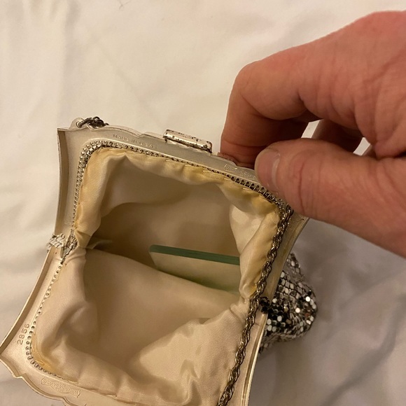 Whiting davis small sliver toned mess bag. Never used. - Picture 4 of 5